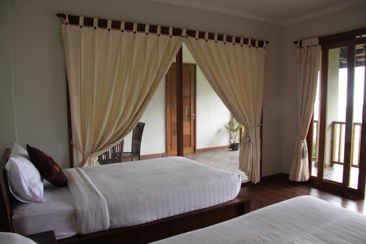 Munduk Sari Resort Luaran gambar