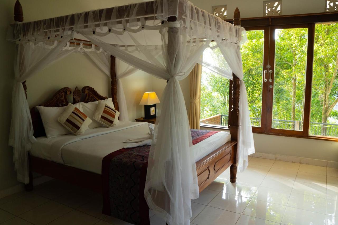 Munduk Sari Resort Luaran gambar