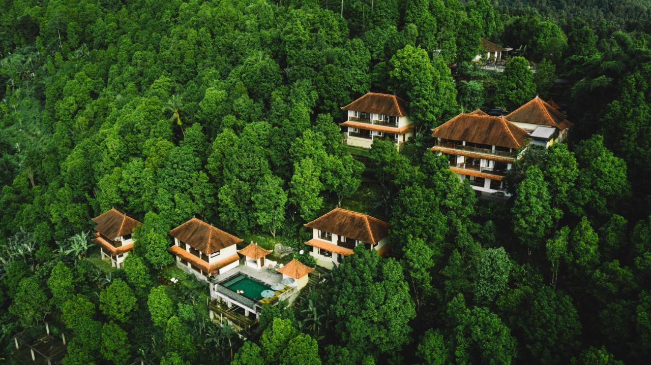 Munduk Sari Resort Luaran gambar