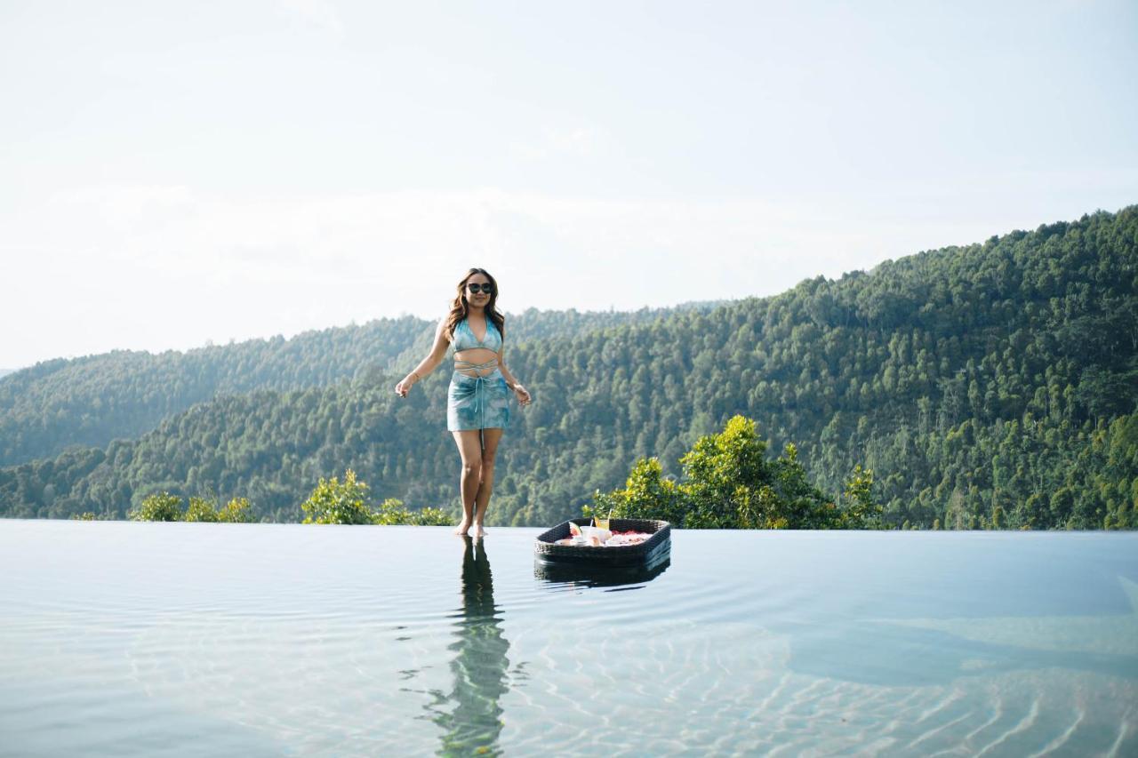 Munduk Sari Resort Luaran gambar