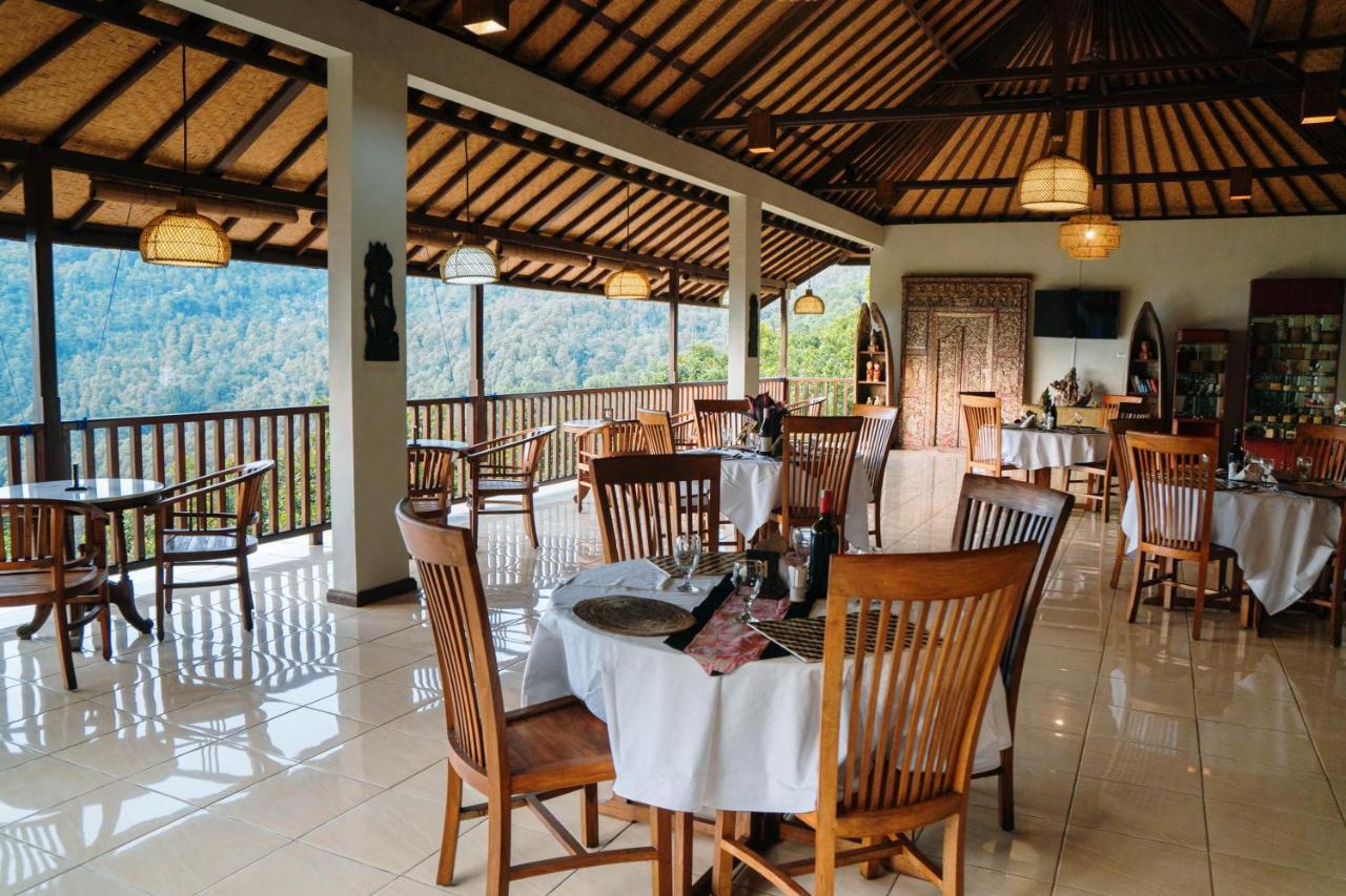 Munduk Sari Resort Luaran gambar
