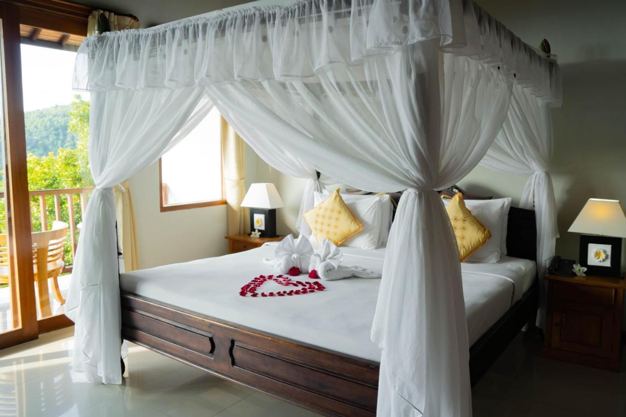 Munduk Sari Resort Luaran gambar