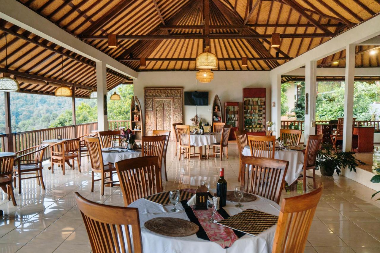 Munduk Sari Resort Luaran gambar