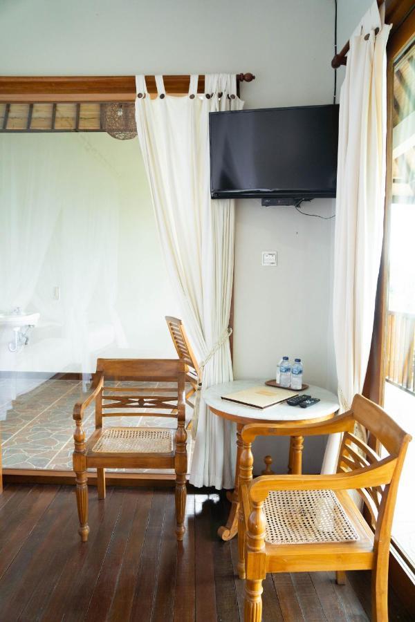 Munduk Sari Resort Luaran gambar
