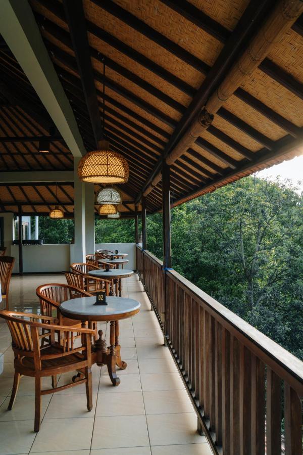Munduk Sari Resort Luaran gambar